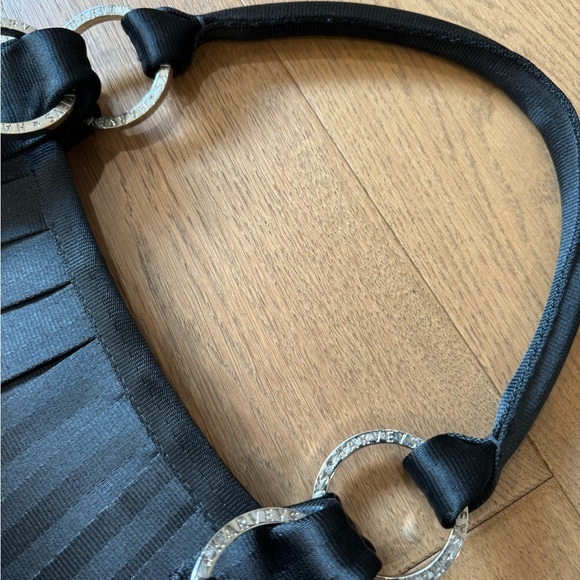 EUC Harveys Seatbelt Bag - Large Stella Tote - Black - Picture 7 of 12